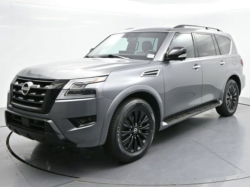 Used 2023 Nissan Armada SL w/ Midnight Edition Package AWD/4WD image 3
