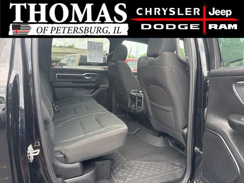 Used 2025 RAM 1500 Big Horn AWD/4WD image 32