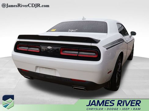 Used 2022 Dodge Challenger GT w/ Plus Package AWD/4WD image 11