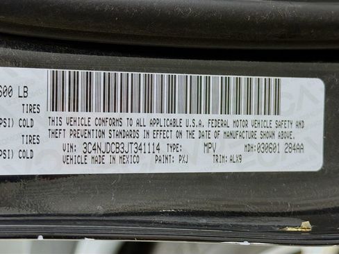 Used 2018 Jeep Compass Limited w/ Navigation Group image 33