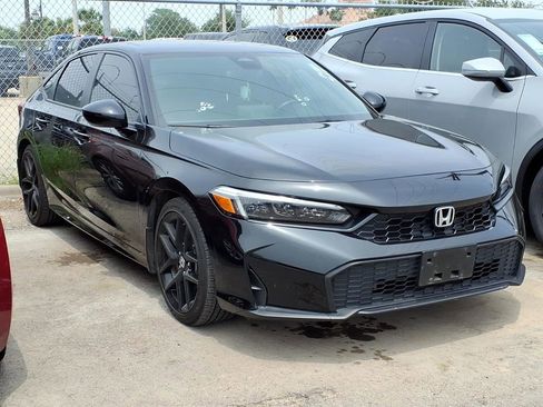 Used 2025 Honda Civic Sport image 1