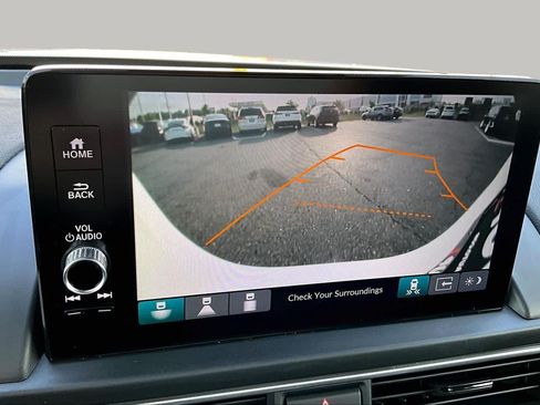 Certified 2025 Honda Pilot EX-L image 27
