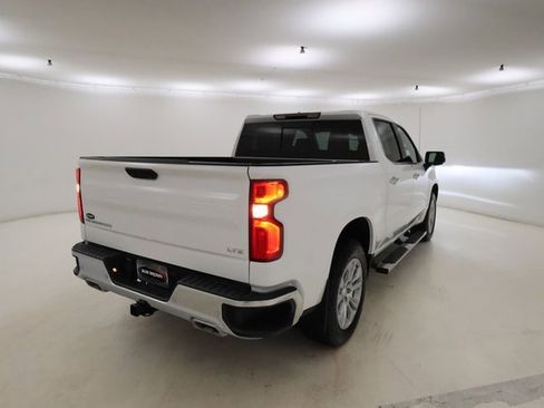 Used 2025 Chevrolet Silverado 1500 LTZ w/ Z71 Off-Road Package image 3