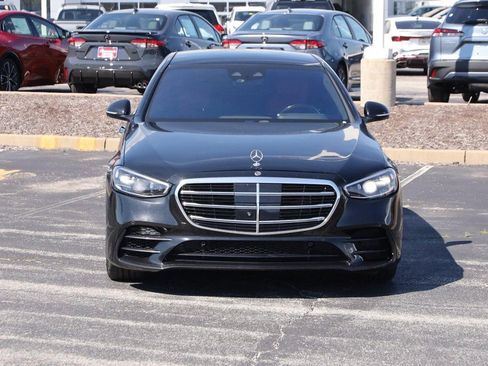 Used 2022 Mercedes-Benz S 580 4MATIC Sedan image 4