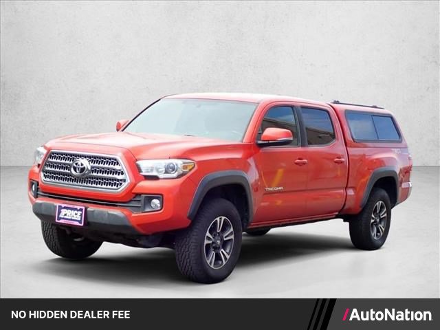 Used 2017 Toyota Tacoma TRD Off-Road w/ Tow Package AWD/4WD image 1