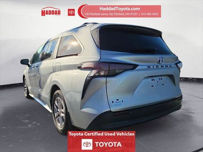 Certified 2024 Toyota Sienna LE