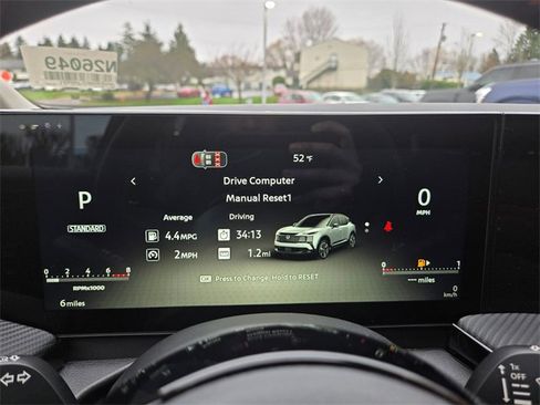 New 2026 Nissan Kicks SR image 16