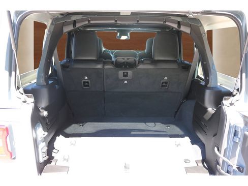 Used 2026 Jeep Wrangler Unlimited Sahara w/ Safety Group AWD/4WD image 17