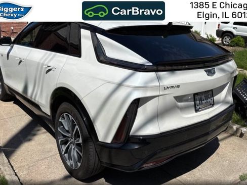 Used 2024 Cadillac Lyriq Sport AWD/4WD image 3
