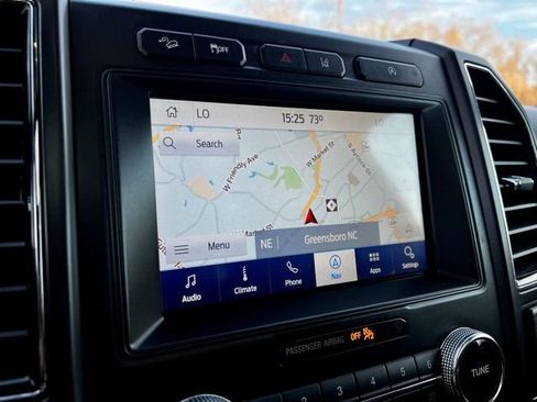 Used 2020 Ford Expedition Limited image 45