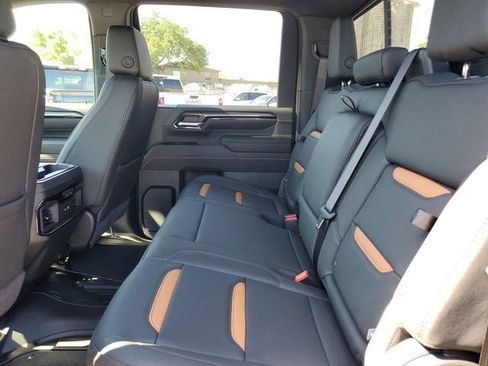 New 2026 GMC Sierra 3500 AT4 w/ AT4 Premium Plus Package AWD/4WD image 12
