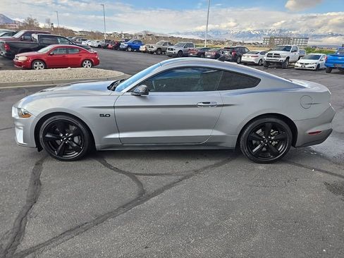 Used 2022 Ford Mustang GT Premium w/ Equipment Group 401A image 8