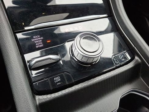 Used 2024 Jeep Grand Cherokee Limited 4xe image 11