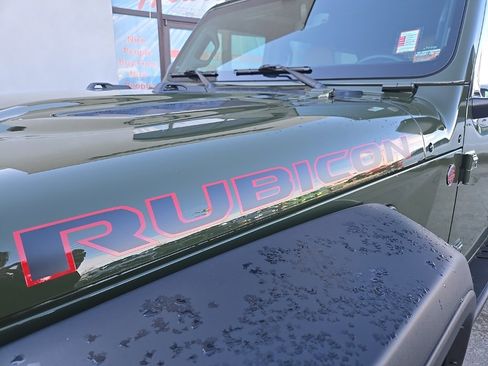 Used 2023 Jeep Wrangler Unlimited Rubicon w/ Safety Group image 18