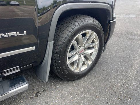 Used 2017 GMC Sierra 1500 Denali AWD/4WD image 5