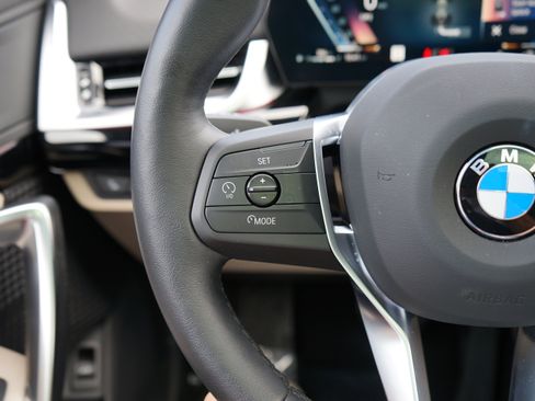 Used 2025 BMW X2 xDrive28i w/ Convenience Package image 35