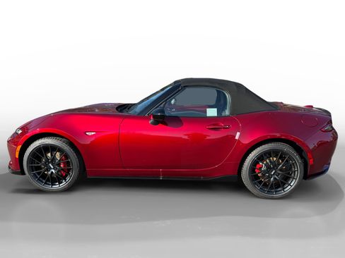 New 2025 MAZDA MX-5 Miata Club w/ Brembo/BBS Recaro Package image 2