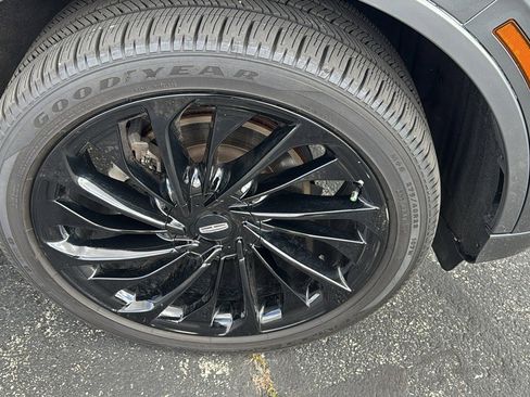 Used 2025 Lincoln Aviator Reserve w/ Jet Appearance Package AWD/4WD image 14