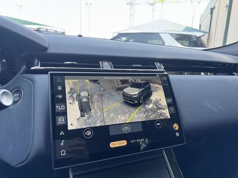 Certified 2026 Land Rover Range Rover Velar S AWD/4WD image 19