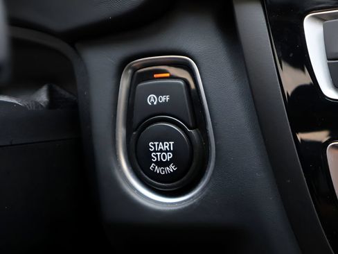 Used 2015 BMW M4 Coupe RWD image 29