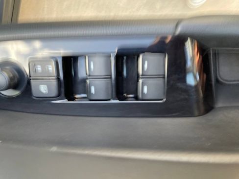 Used 2025 MAZDA CX-5 AWD 2.5 S w/ Preferred Package image 19