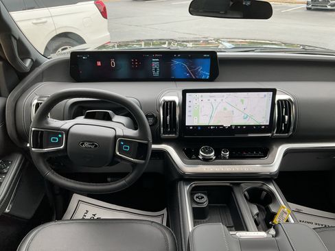 New 2026 Ford Expedition Max Platinum w/ Stealth Appearance Package AWD/4WD image 51