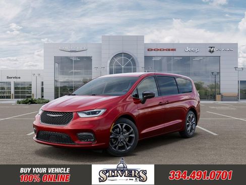 New 2026 Chrysler Pacifica Select AWD/4WD image 1