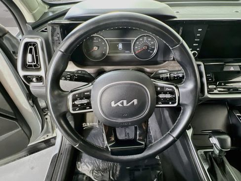 Used 2022 Kia Sorento X-Line EX AWD/4WD image 11