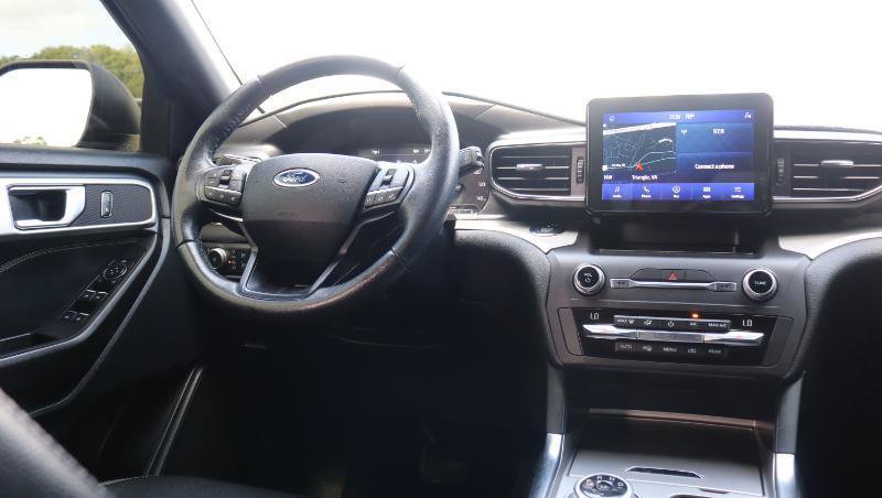 Used 2020 Ford Explorer XLT RWD image 24
