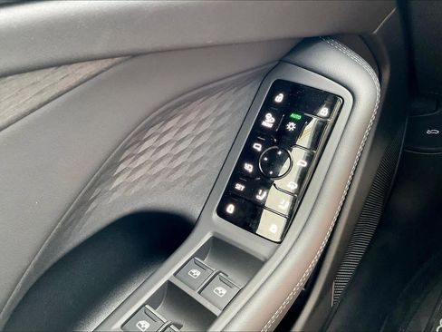 Used 2026 Audi A6 Prestige w/ Prestige Package AWD/4WD image 34