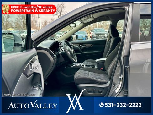 Used 2015 Nissan Rogue SV image 13