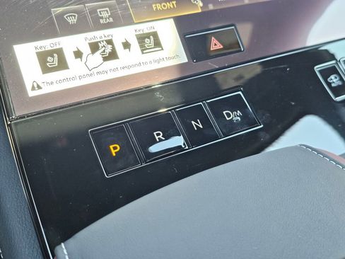 New 2025 INFINITI QX80 Autograph image 40