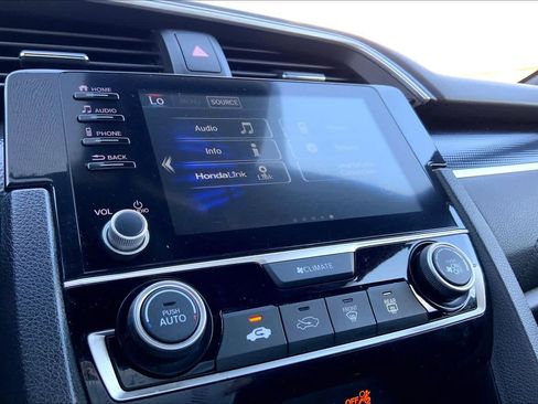 Used 2020 Honda Civic Sport image 34
