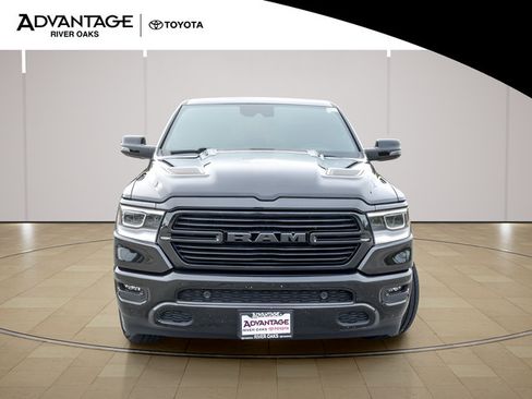 Used 2023 RAM 1500 Laramie AWD/4WD image 3