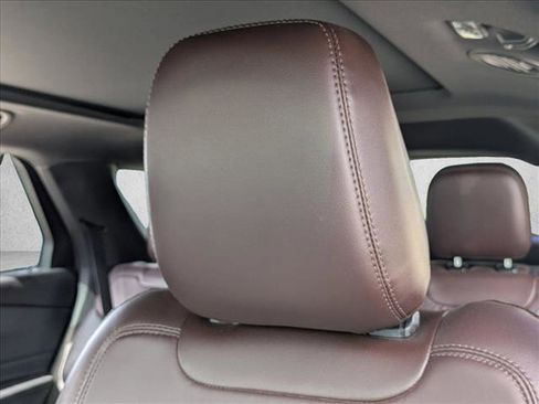 Used 2023 Ford Explorer Platinum w/ Technology Package image 15