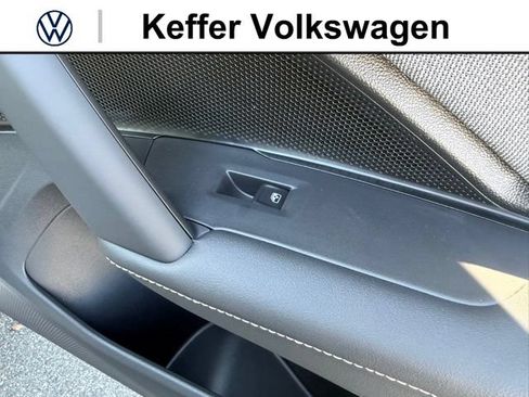 New 2026 Volkswagen Tiguan S FWD image 33