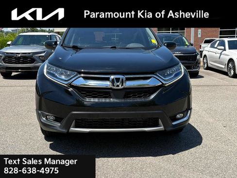 Used 2017 Honda CR-V Touring image 2