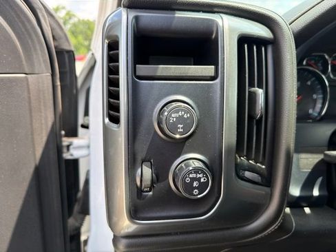 Used 2018 Chevrolet Silverado 1500 LTZ w/ Sport Package AWD/4WD image 57