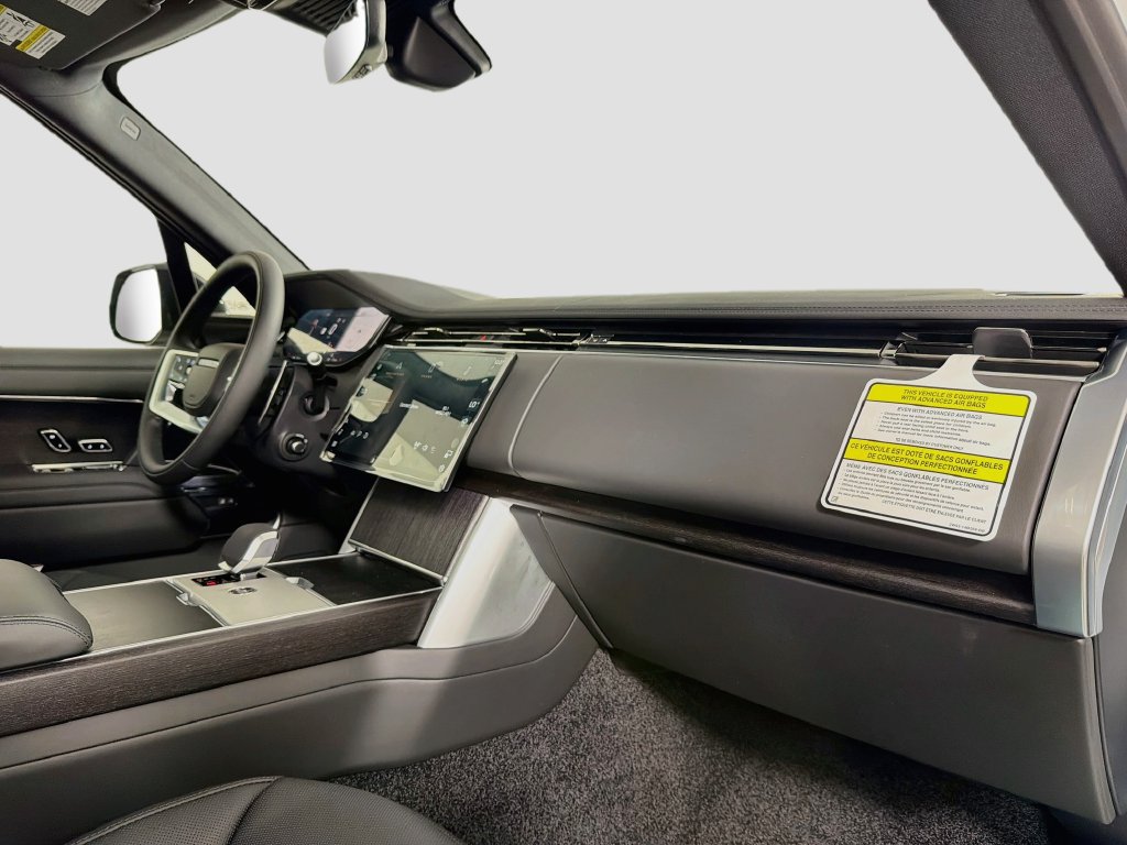New 2026 Land Rover Range Rover SE AWD/4WD image 31