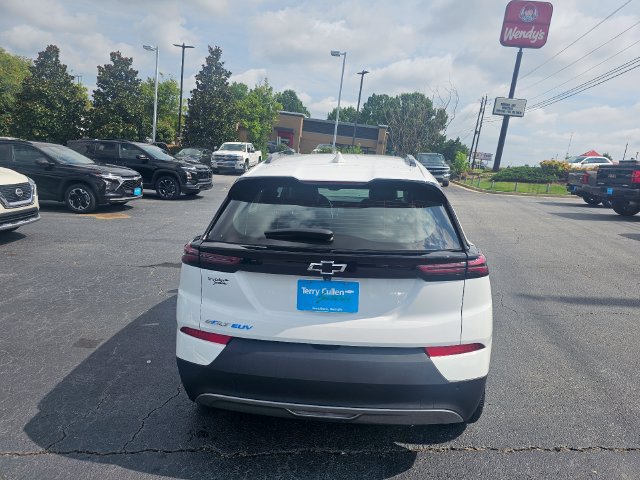 Used 2023 Chevrolet Bolt EUV Premier w/ Super Cruise Package FWD image 7
