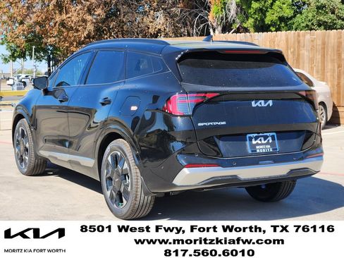 New 2026 Kia Sportage SX FWD image 4
