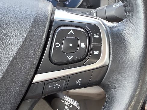 Used 2016 Toyota Camry XLE w/ Moonroof Package FWD image 18