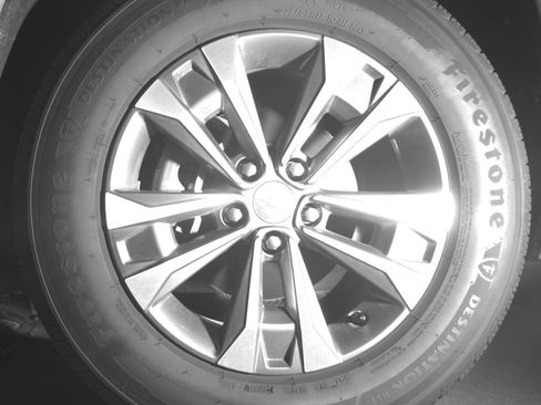 Used 2025 Chevrolet Equinox LT image 12