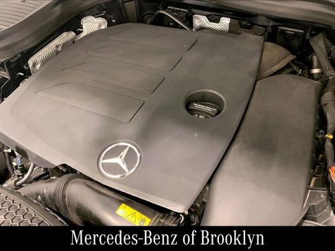 Certified 2023 Mercedes-Benz GLC 300 4MATIC Coupe image 33