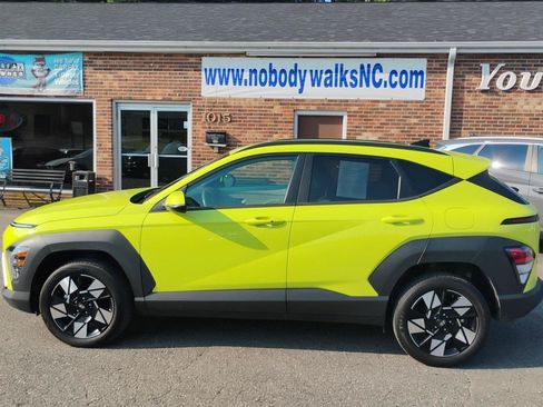 Used 2024 Hyundai Kona SEL AWD/4WD image 8