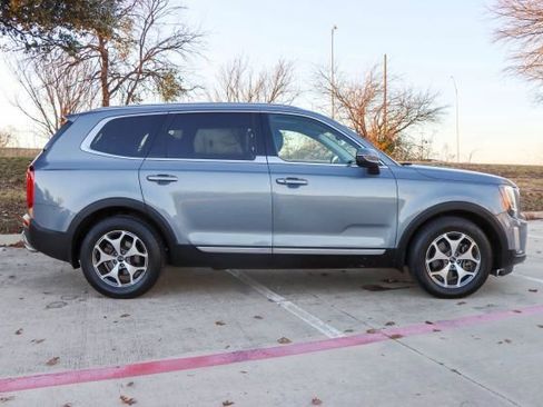 Used 2020 Kia Telluride EX image 8