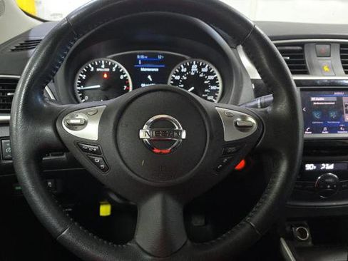 Used 2019 Nissan Sentra SV image 10
