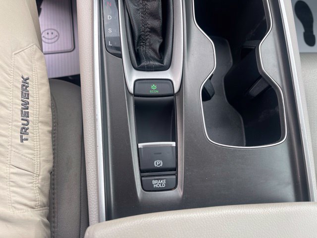 Used 2018 Honda Accord LX image 18