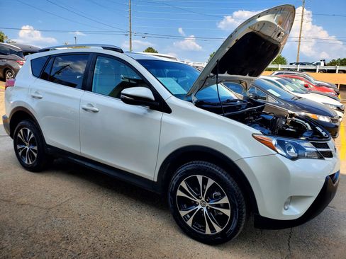 Used 2015 Toyota RAV4 Limited FWD image 54