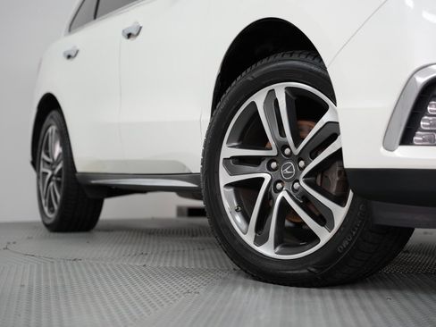 Used 2017 Acura MDX SH-AWD w/ Advance Package image 19